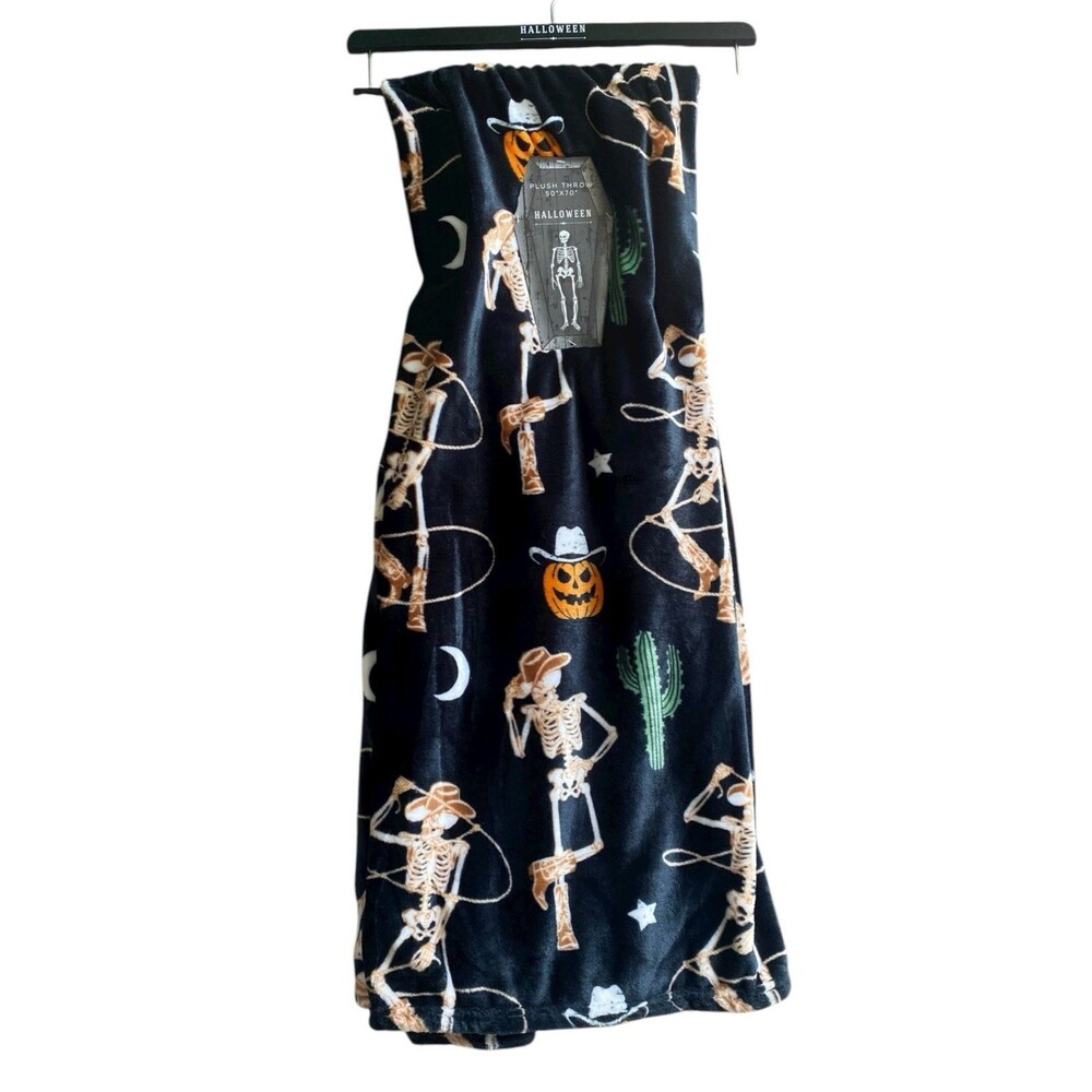 Halloween Cowboy Skeleton Plush Throw Blanket 50x70 Black Western Pumpkin Cactus